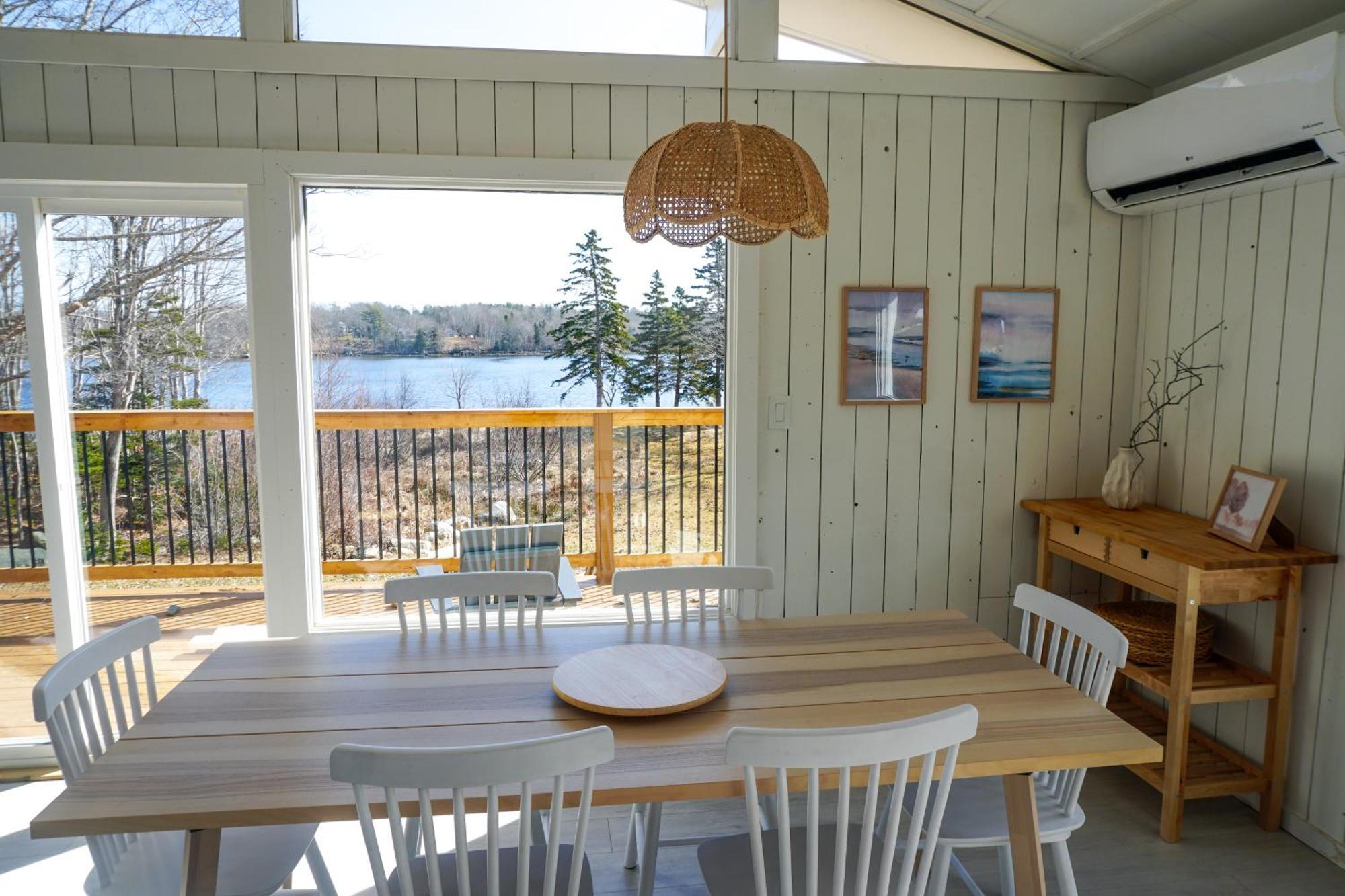 Blissful Oceanfront Cottage In Port Mouton Exterior photo